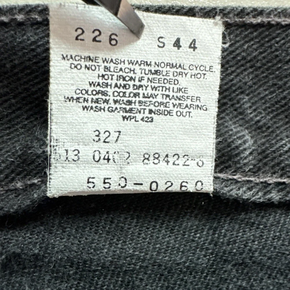 VTG Levis 550 Jeans Mens 30x32 (28x30) Black Denim Relaxed USA Distressed Y2K 02